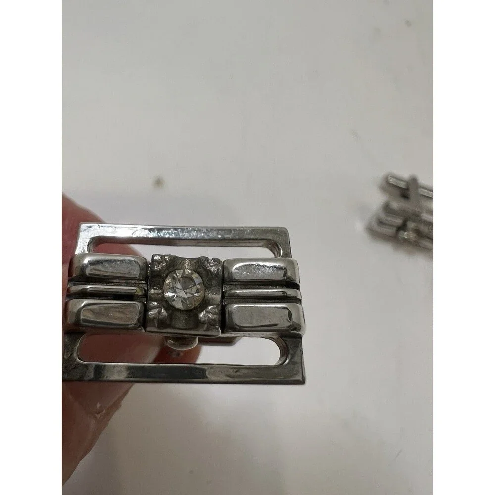 Unbranded this product